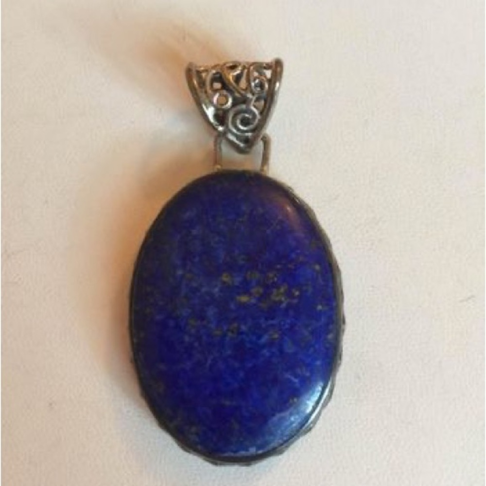 Lapis pendant